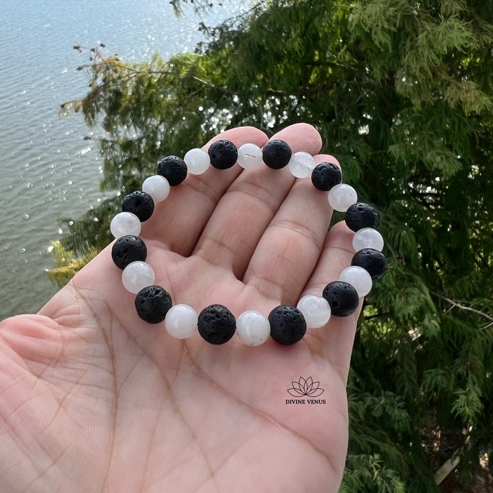 Lava Rock & Clear Quartz Bracelet – 7.5” Stretchy | Essential Oil Diffuser